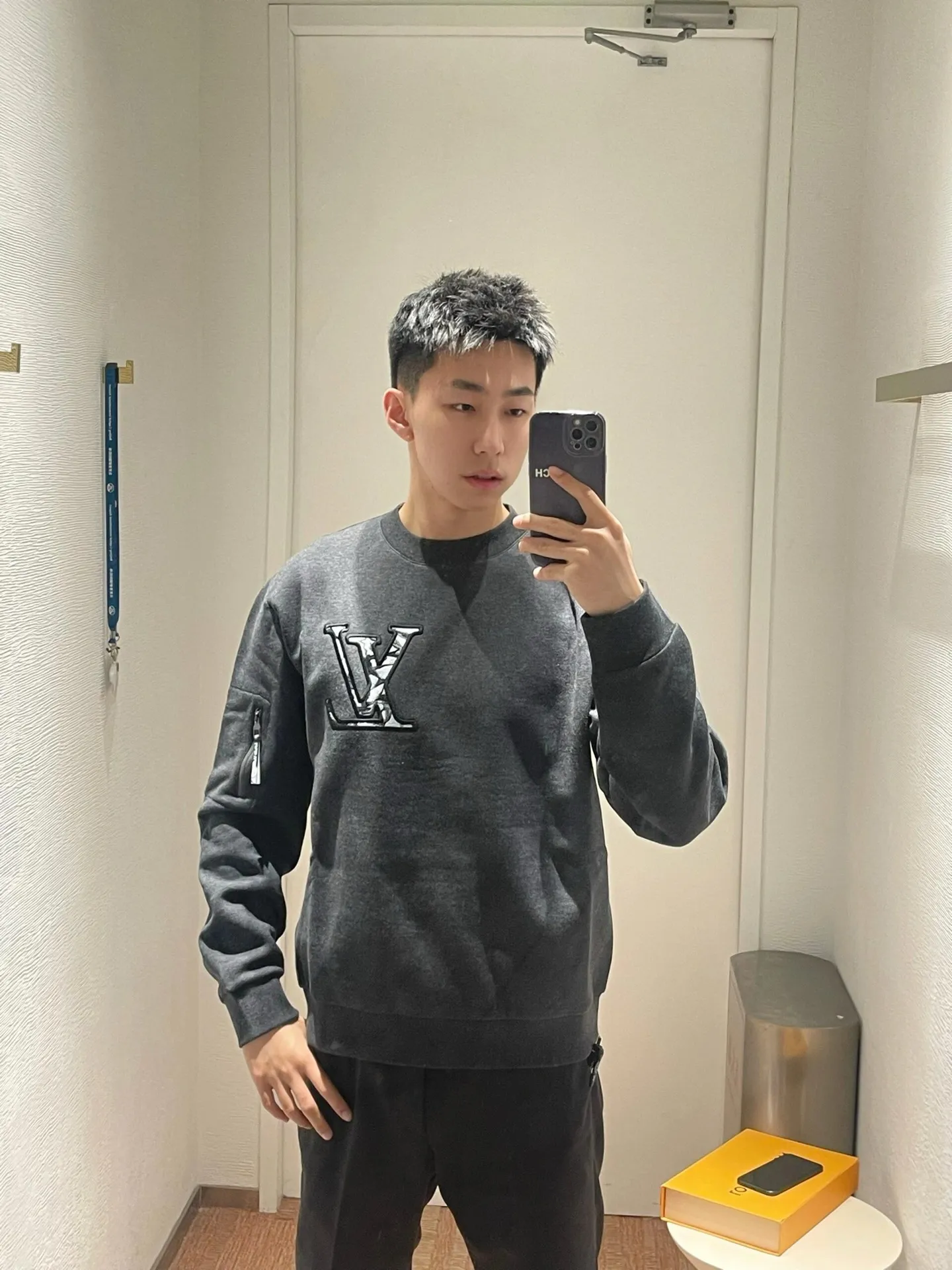 Louis Vuitton/